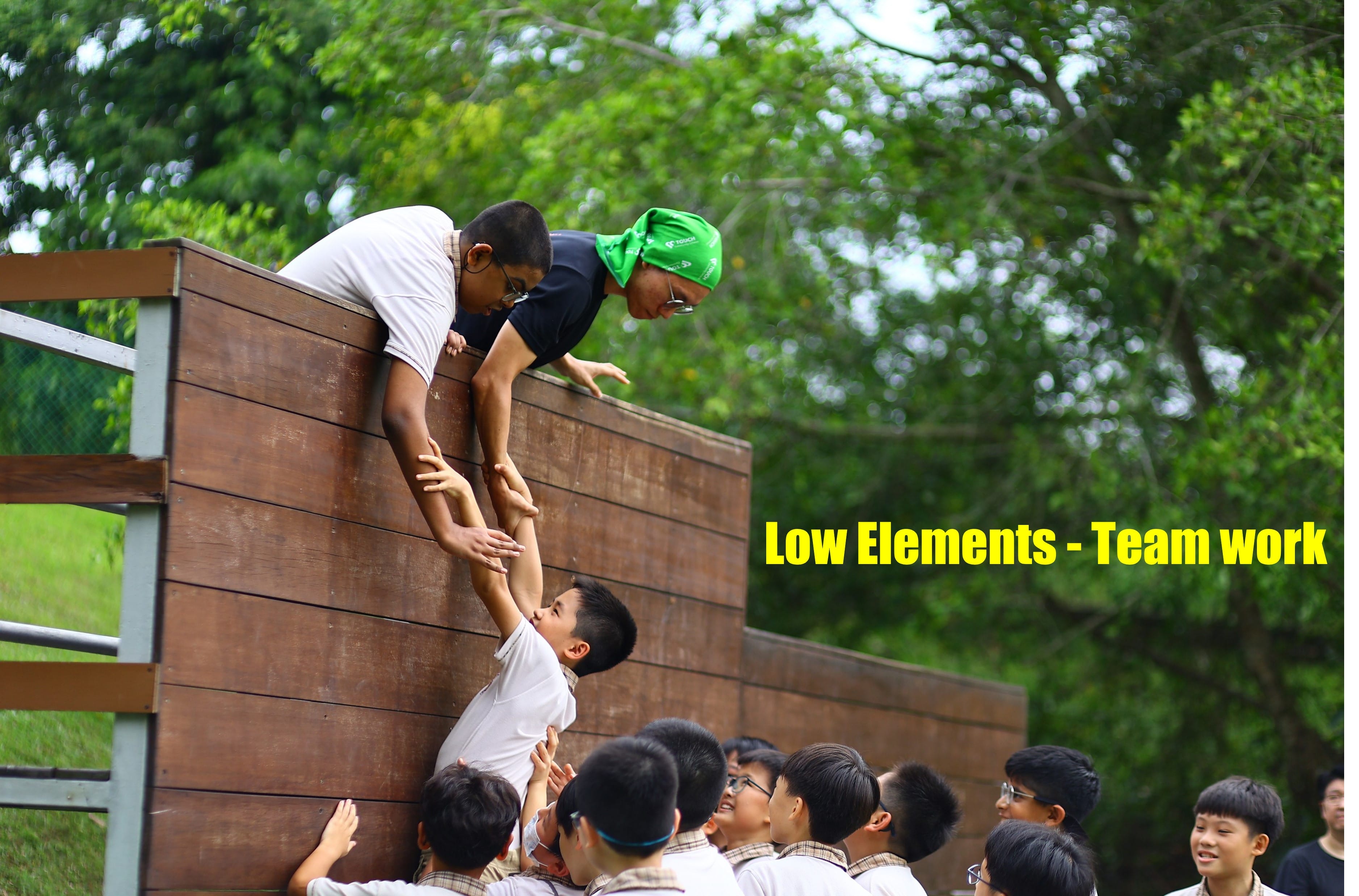 Team work during low elements